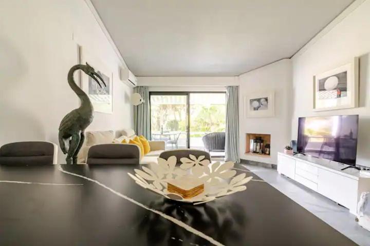 Scarlet'S Place - 1 Bed Victory Village Quinta Do Lago - Beach, Nature, Lakes Екстер'єр фото